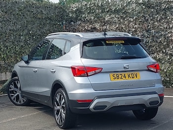 Used SEAT Arona 2024 for sale - 79056356: Photo