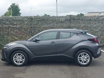 Used Toyota C-HR 2022 for sale - 79056351: Photo