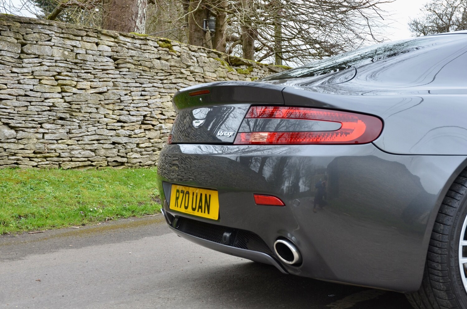 Used Aston Martin Vantage 2009 for sale - 77945794: Photo 15