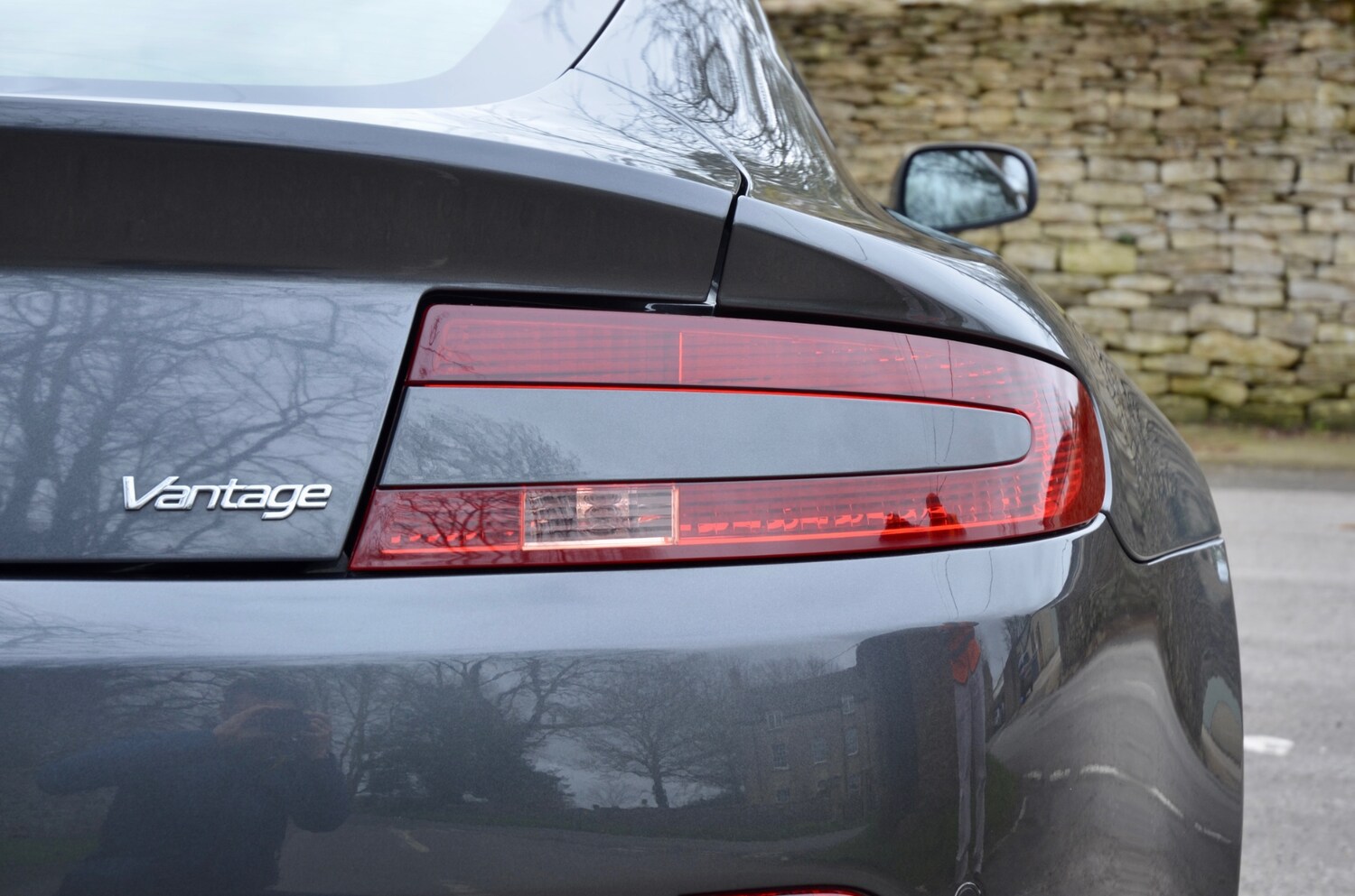 Used Aston Martin Vantage 2009 for sale - 77945794: Photo 27