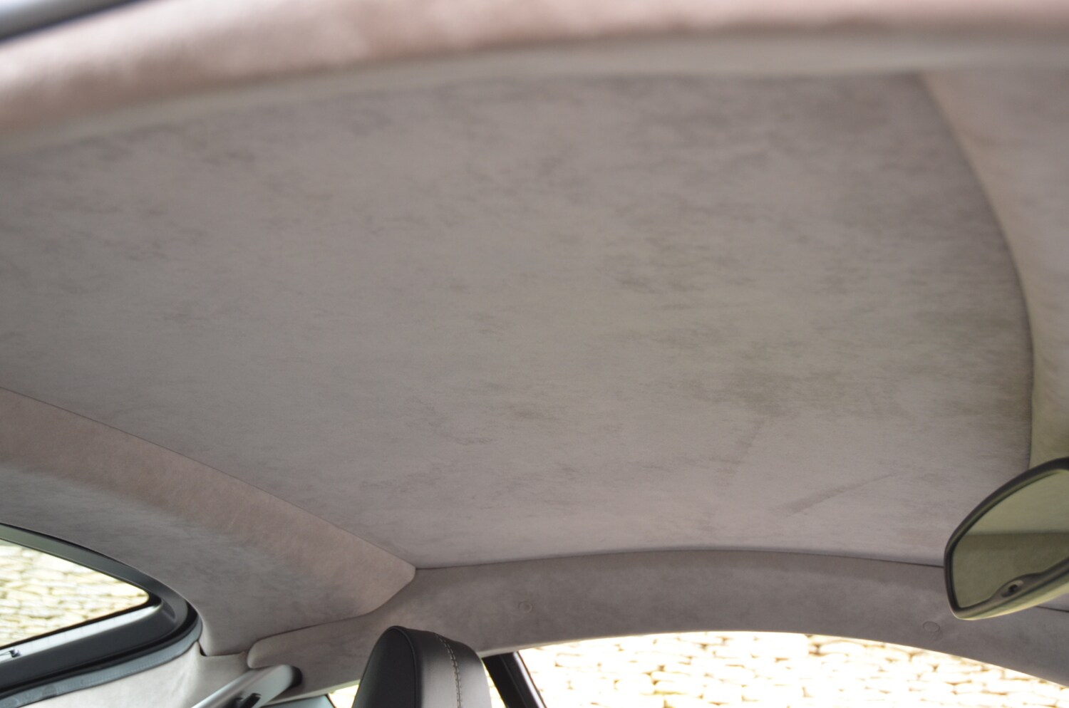 Used Aston Martin Vantage 2009 for sale - 77945794: Photo 51