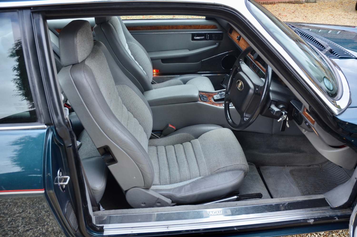 Used Jaguar XJS 2018 for sale - 78106293: Photo 30