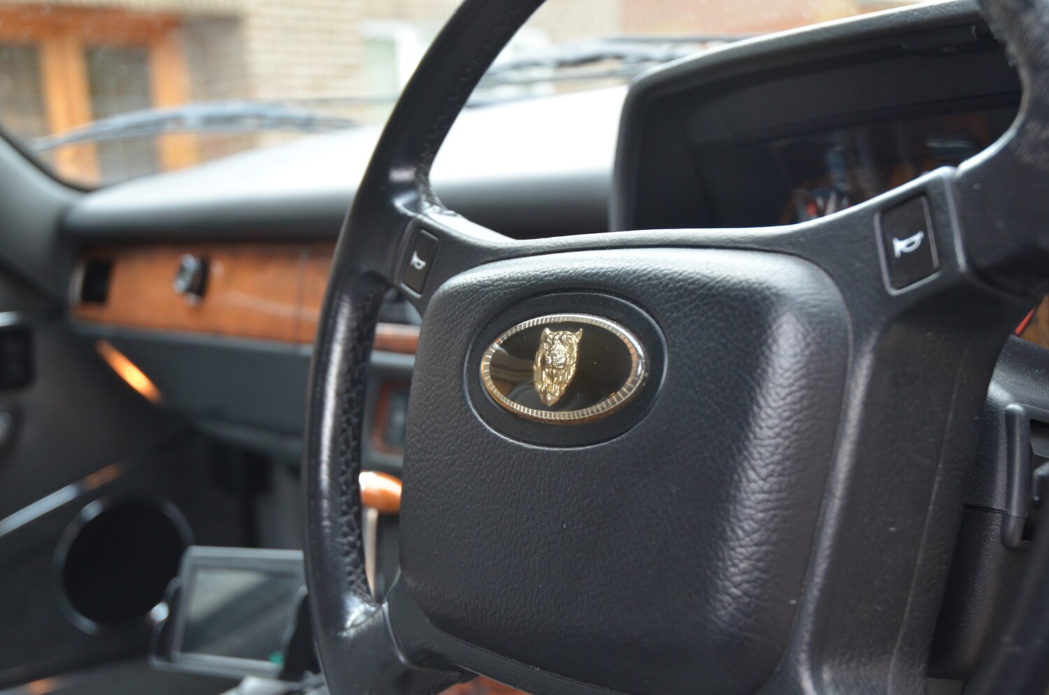 Used Jaguar XJS 2018 for sale - 78106293: Photo 43