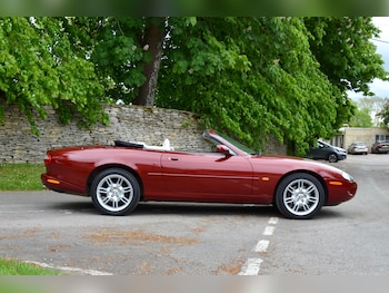 Used Jaguar XK8 2011 for sale - 78540893: Photo