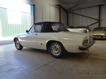 Used Alfa Romeo Spider 1972 for sale - 79490898: Photo