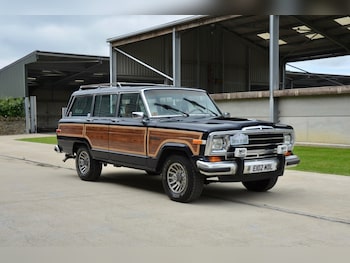 Used Jeep Grand Wagoneer 1988 for sale - 78915399: Photo