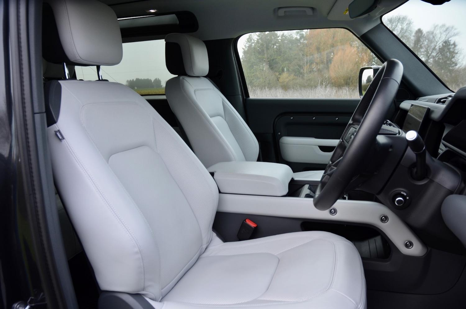 Used Land Rover Defender 2025 for sale - 77946046: Photo 34