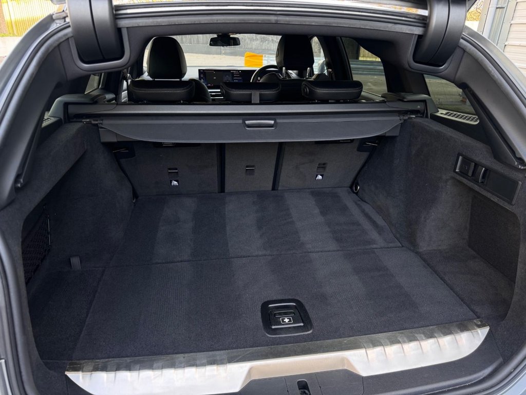 Used BMW 3 Series 2023 for sale - 77072706: Photo 45