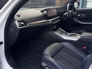 Used BMW 3 Series 2023 for sale - 77227566: Photo