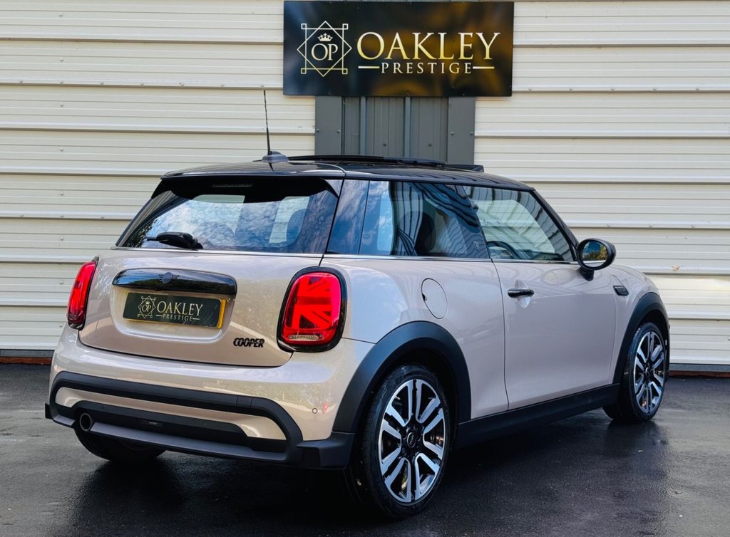 Used MINI Hatch 2022 for sale - 76599498: Photo 2
