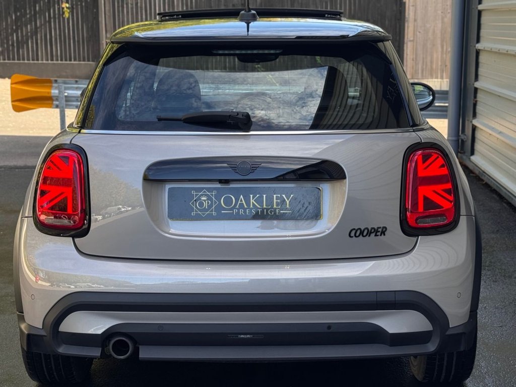 Used MINI Hatch 2022 for sale - 76599498: Photo 41