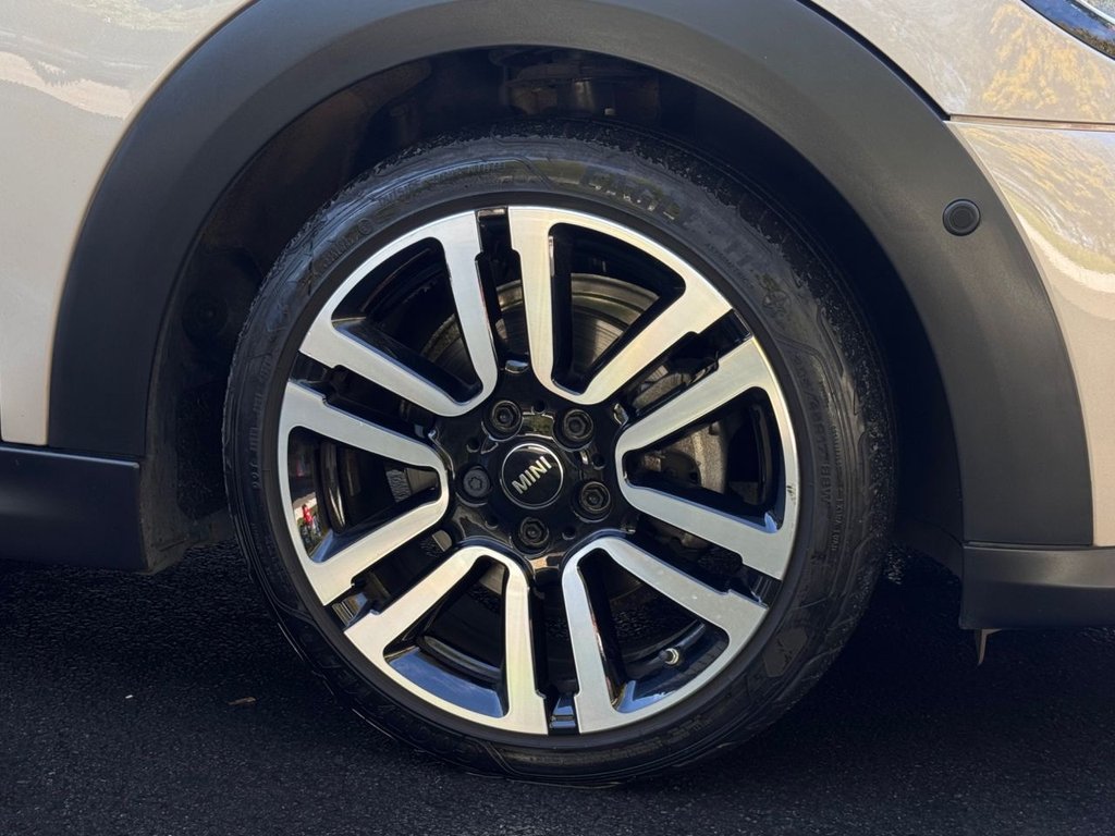 Used MINI Hatch 2022 for sale - 76599498: Photo 42