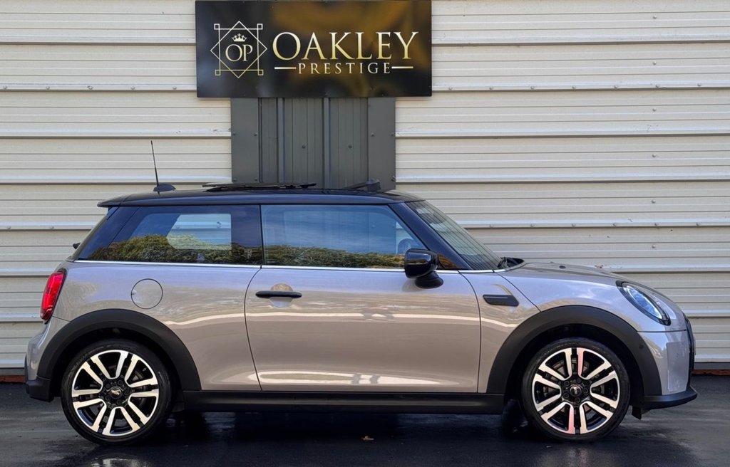Used MINI Hatch 2022 for sale - 76599498: Photo 6