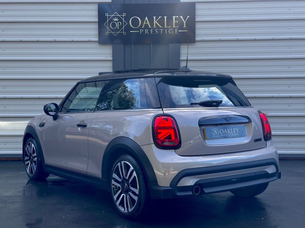 Used MINI Hatch 2022 for sale - 76599498: Photo 7