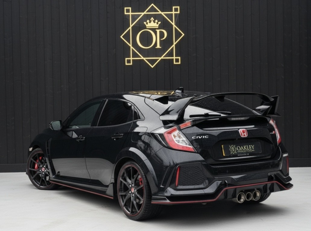 Used Honda Civic 2019 for sale - 77522055: Photo 2