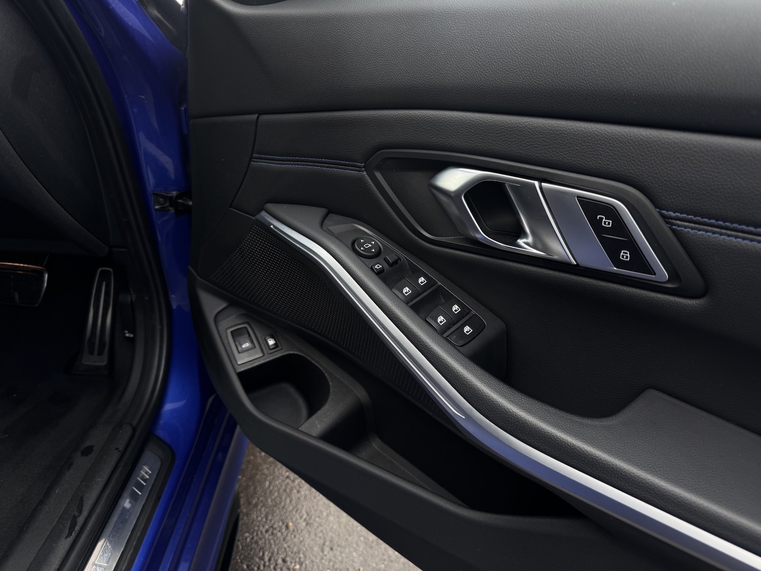 Used BMW 3 Series 2023 for sale - 77303771: Photo 35