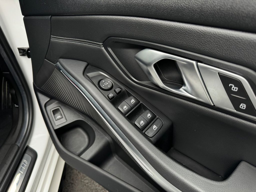 Used BMW 3 Series 2021 for sale - 76841212: Photo 36
