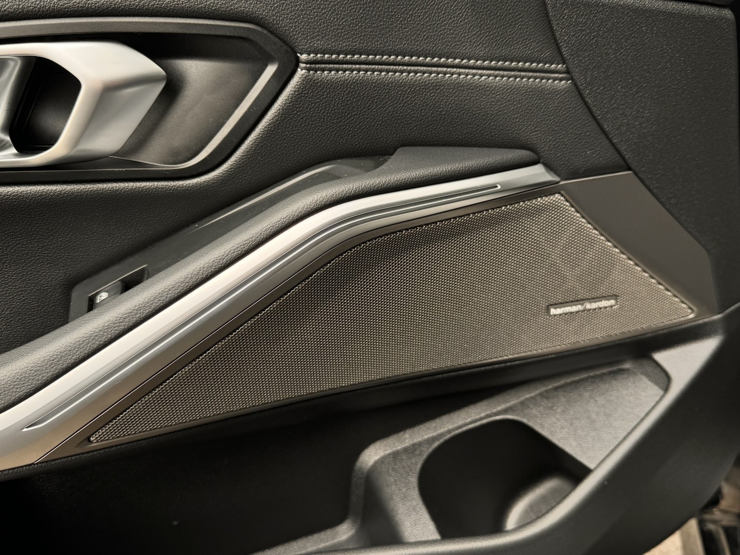 Used BMW 3 Series 2019 for sale - 77694276: Photo 10