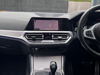 Used BMW 3 Series 2019 for sale - 76599492: Photo