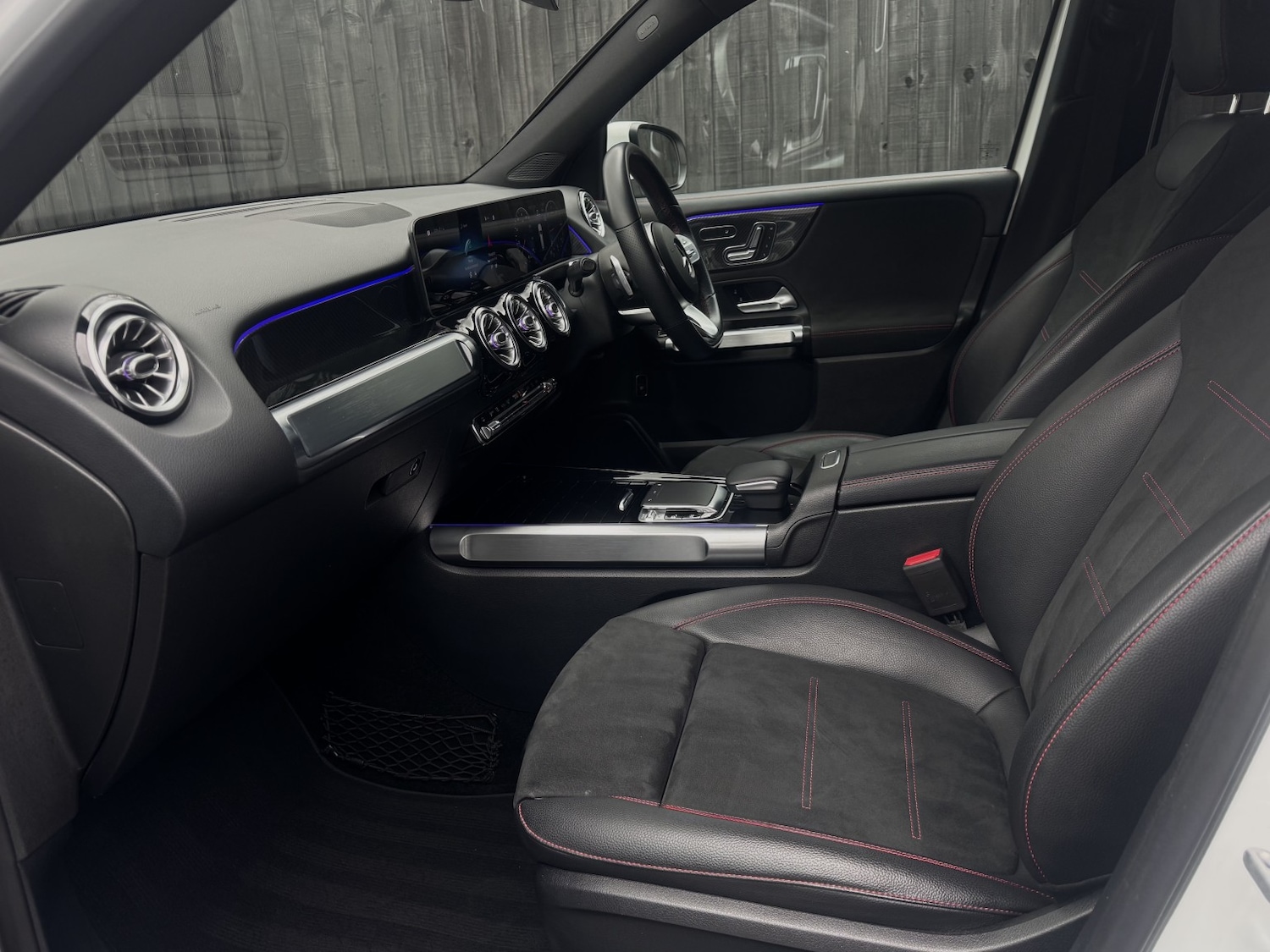 Used Mercedes-Benz GLB 2020 for sale - 77342570: Photo 11