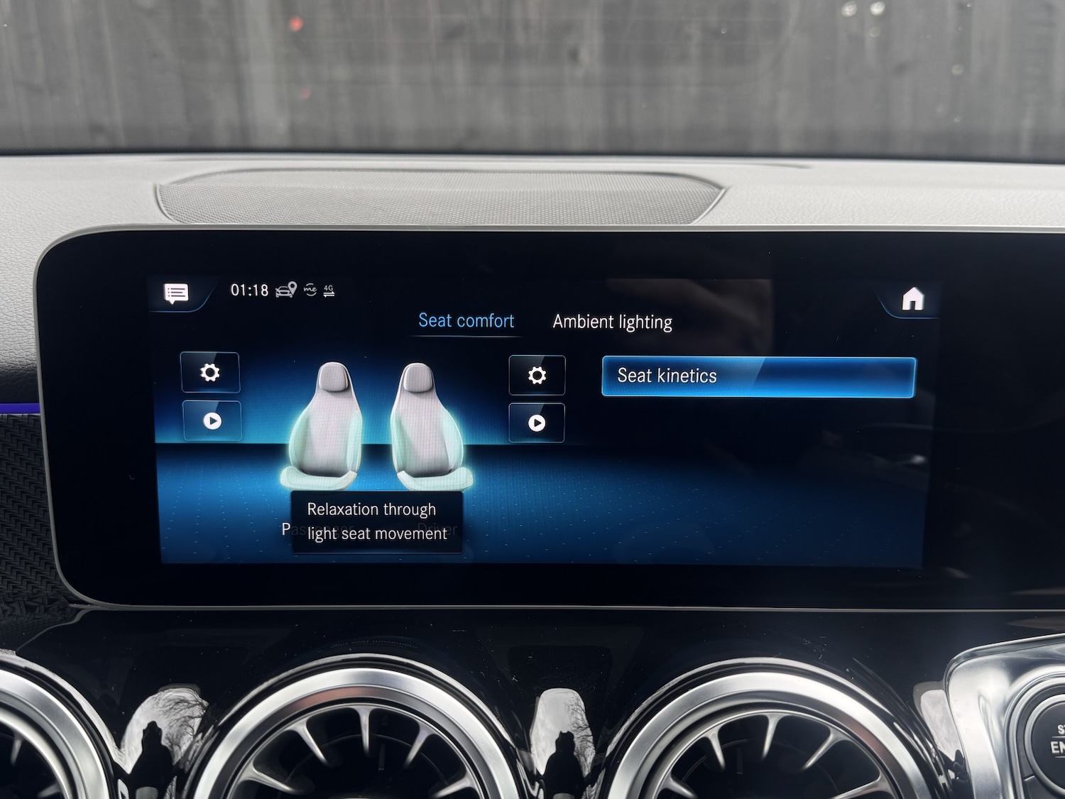 Used Mercedes-Benz GLB 2020 for sale - 77342570: Photo 16