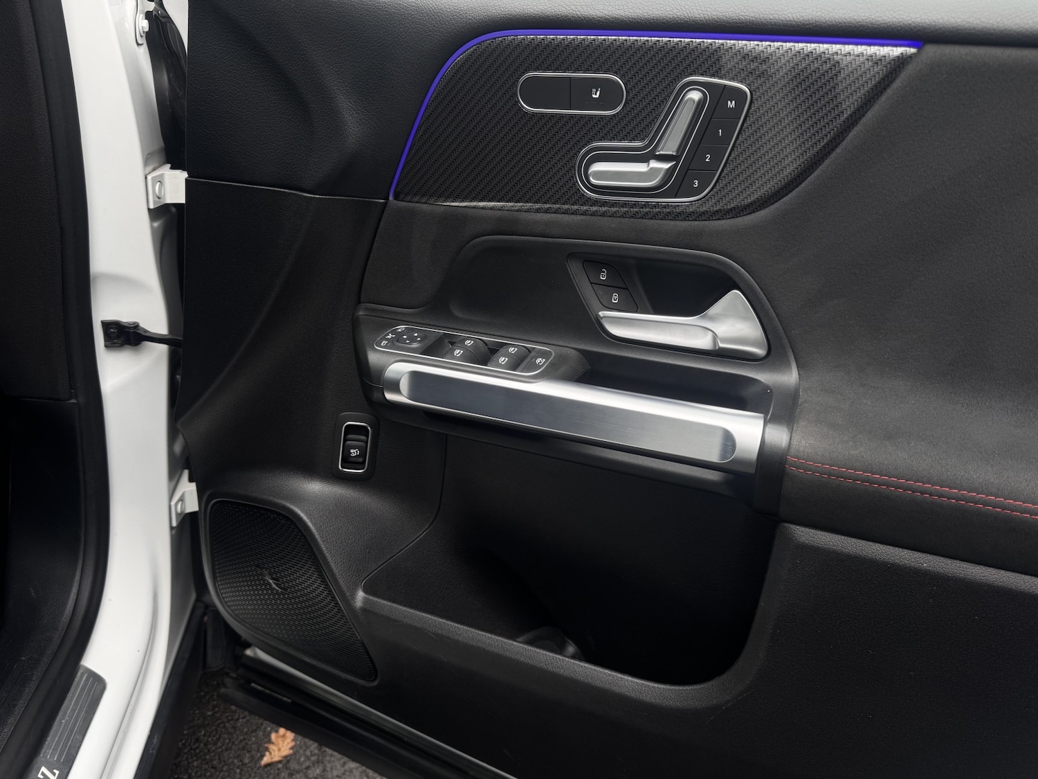 Used Mercedes-Benz GLB 2020 for sale - 77342570: Photo 18