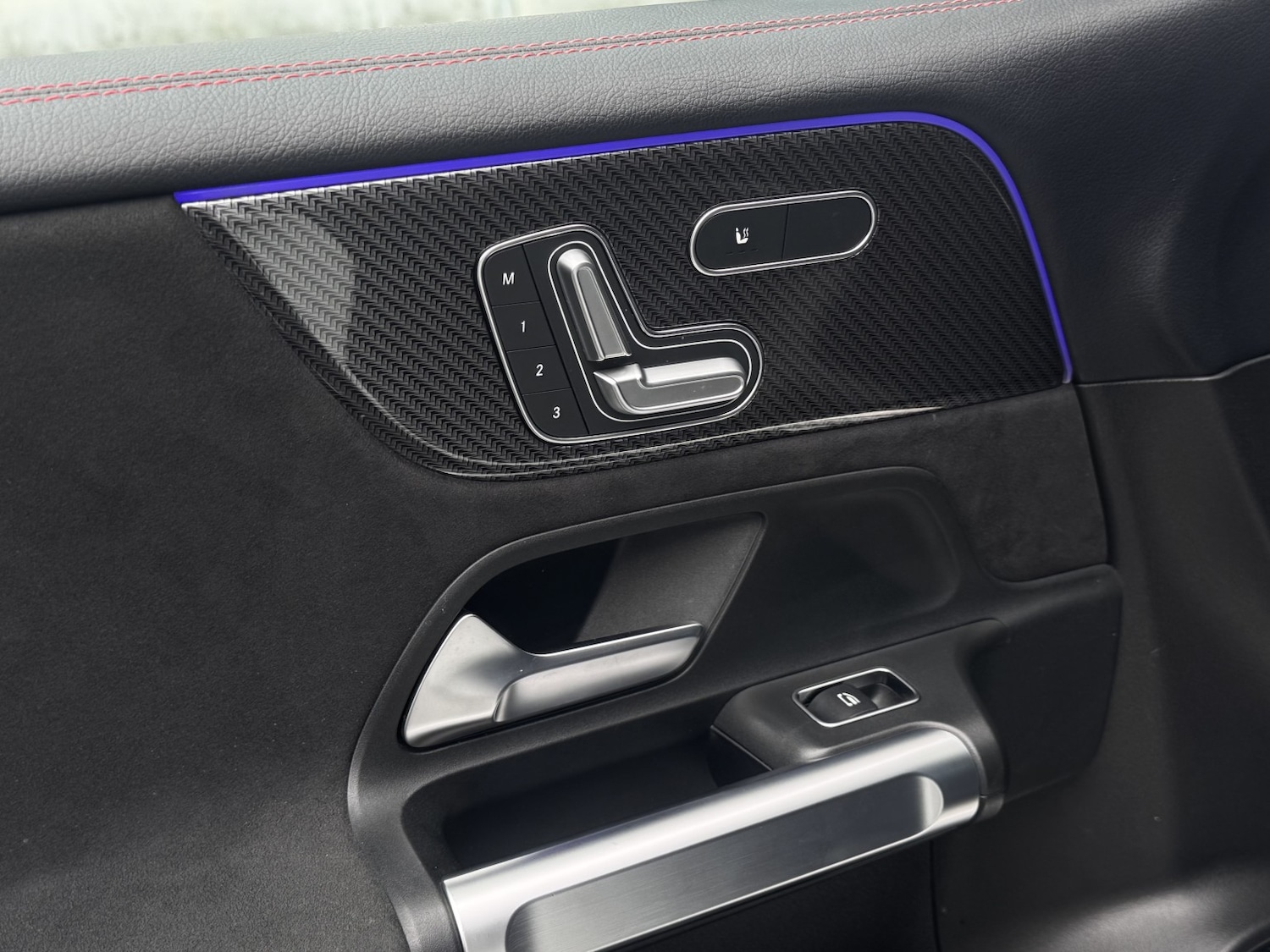 Used Mercedes-Benz GLB 2020 for sale - 77342570: Photo 39