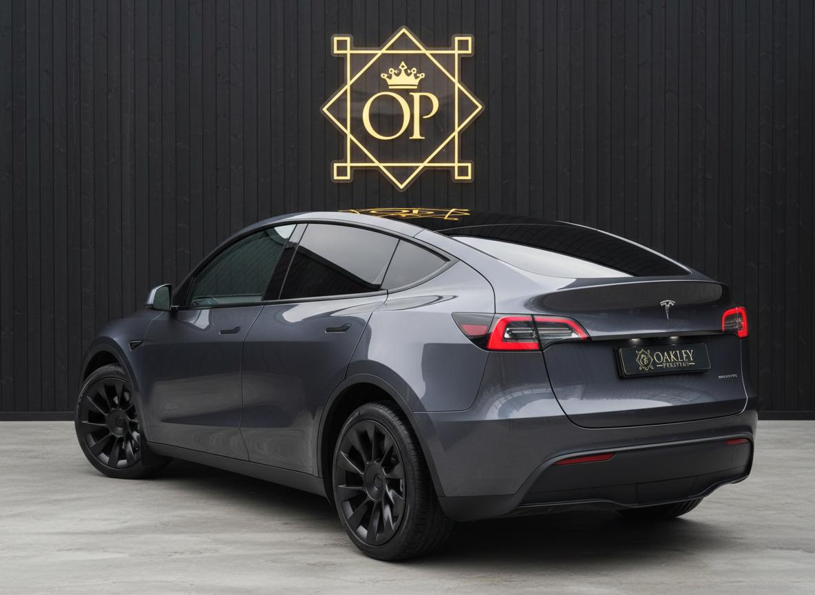 Used Tesla Model Y 2022 for sale - 77370596: Photo 2