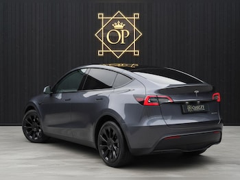 Used Tesla Model Y 2022 for sale - 77370596: Photo