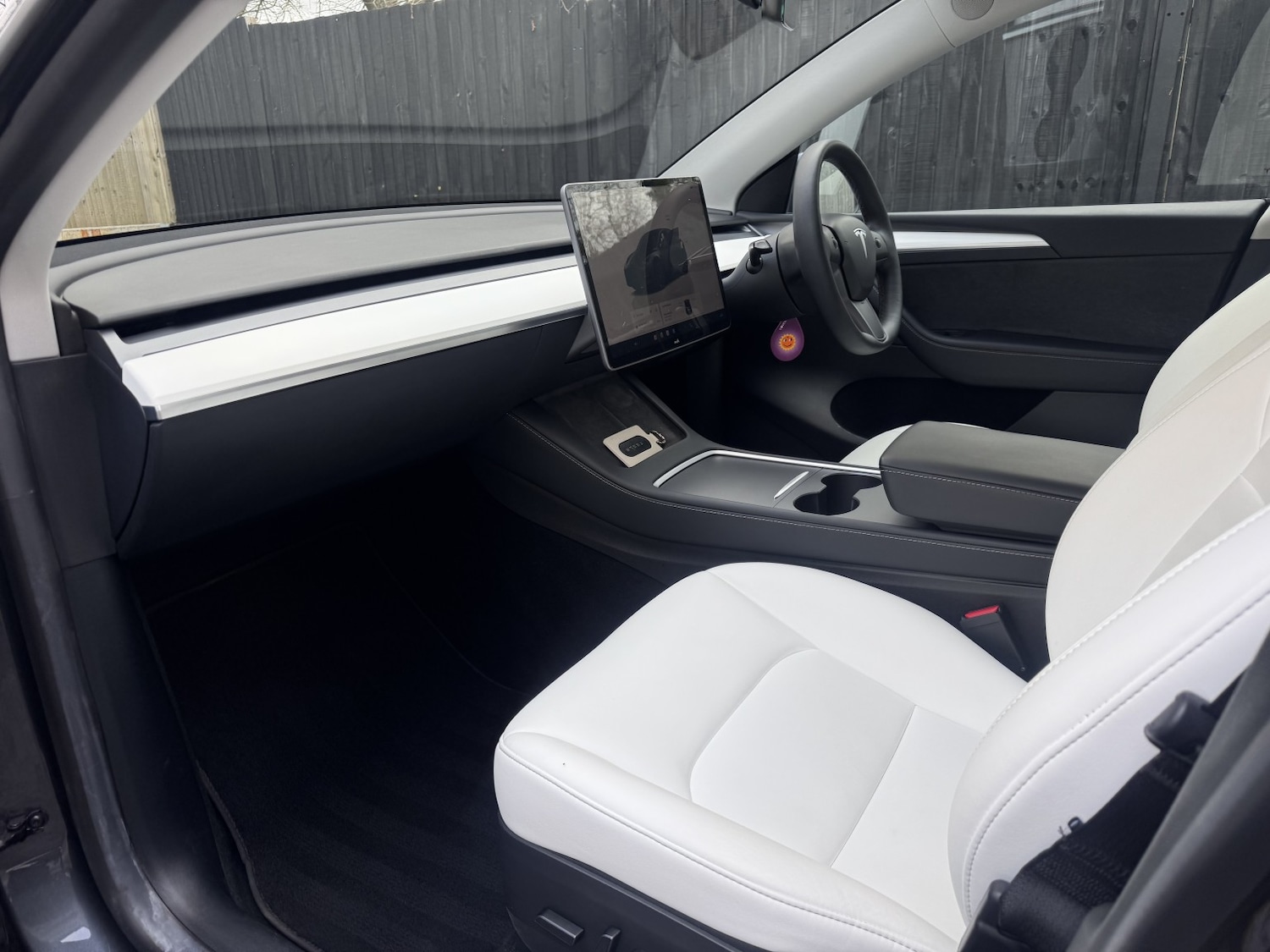 Used Tesla Model Y 2022 for sale - 77370596: Photo 3