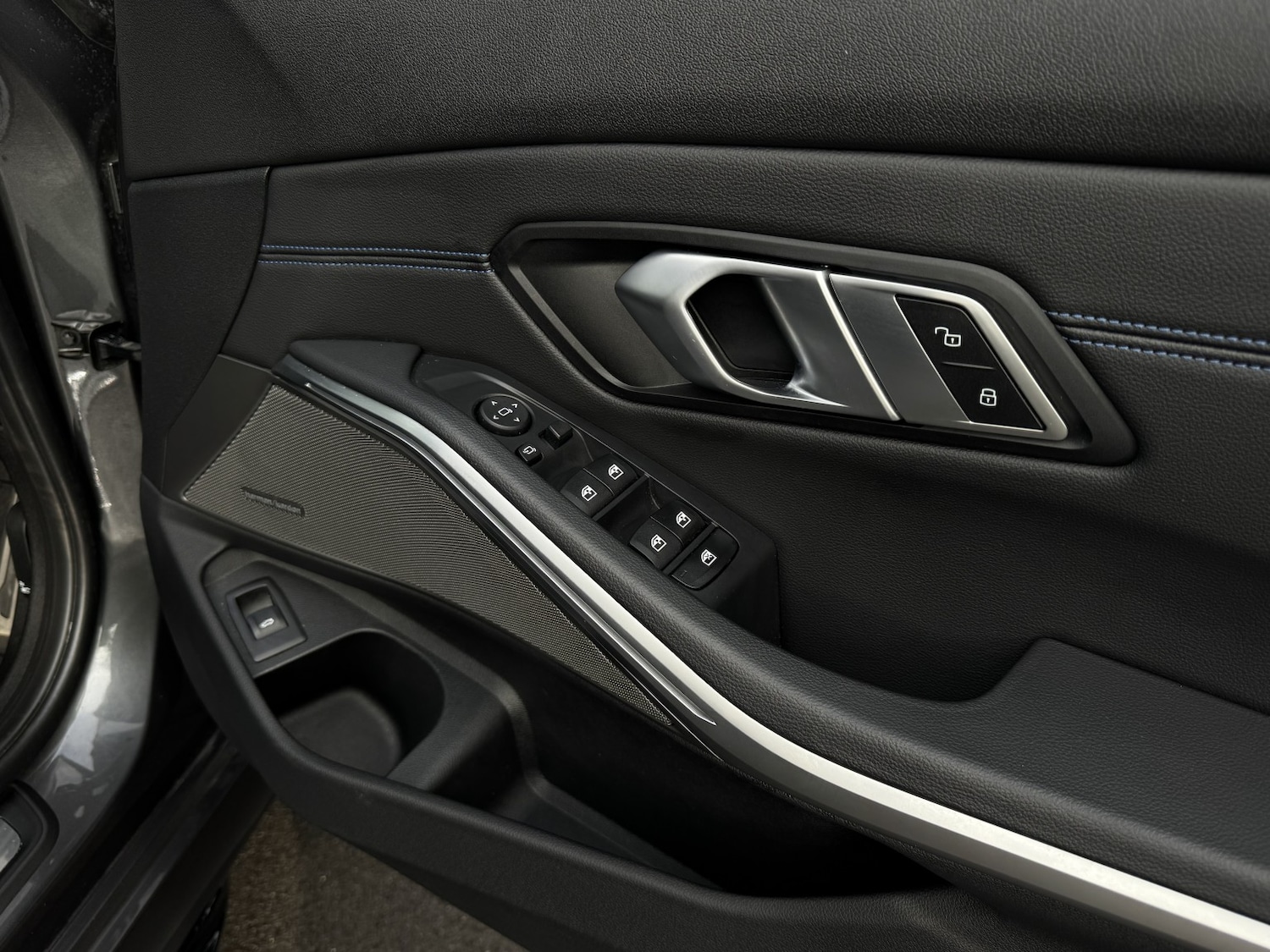 Used BMW 3 Series 2021 for sale - 77668620: Photo 39