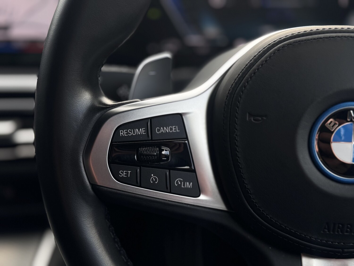 Used BMW 3 Series 2023 for sale - 77465801: Photo 33