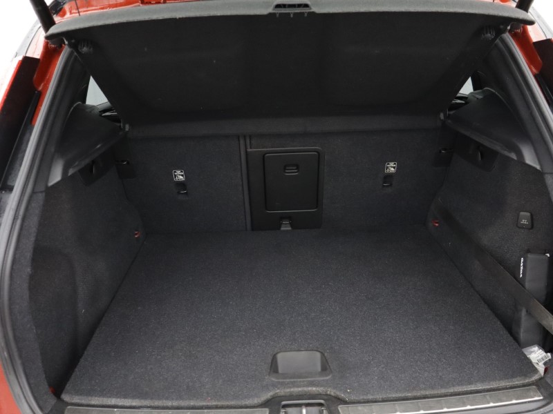 Used Volvo XC40 2020 for sale - 77233678: Photo 24