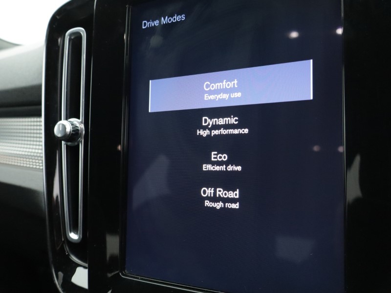 Used Volvo XC40 2020 for sale - 77233678: Photo 53