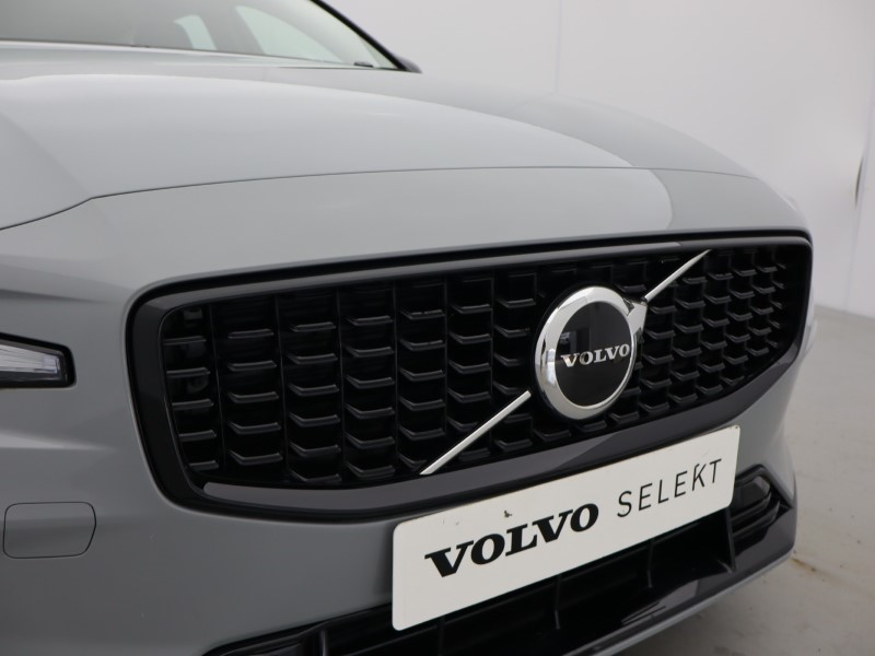 Used Volvo V60 2025 for sale - 76983943: Photo 17