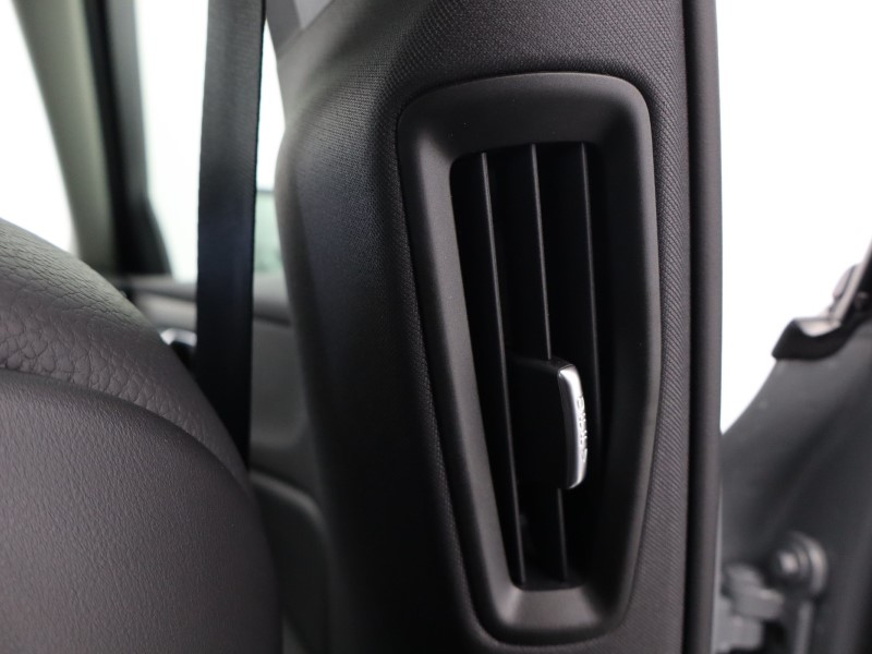 Used Volvo V60 2025 for sale - 76983943: Photo 45