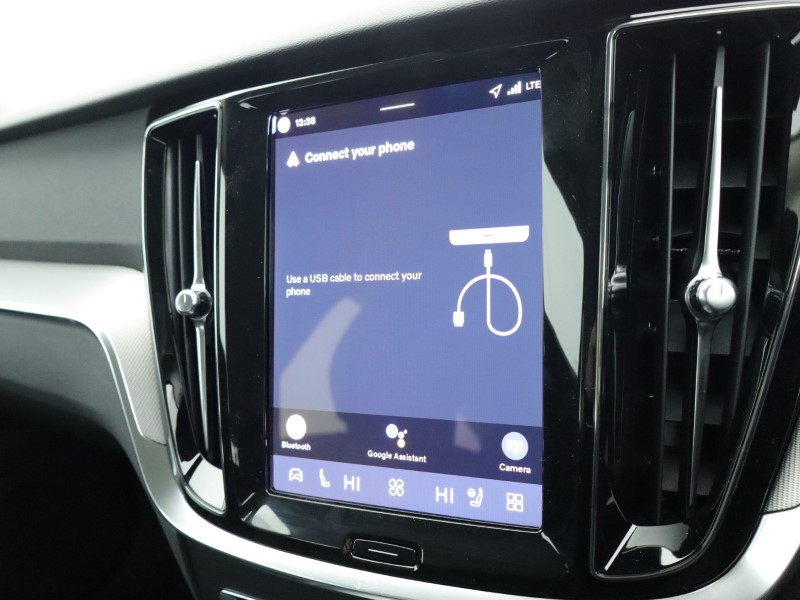 Used Volvo V60 2025 for sale - 76983943: Photo 56