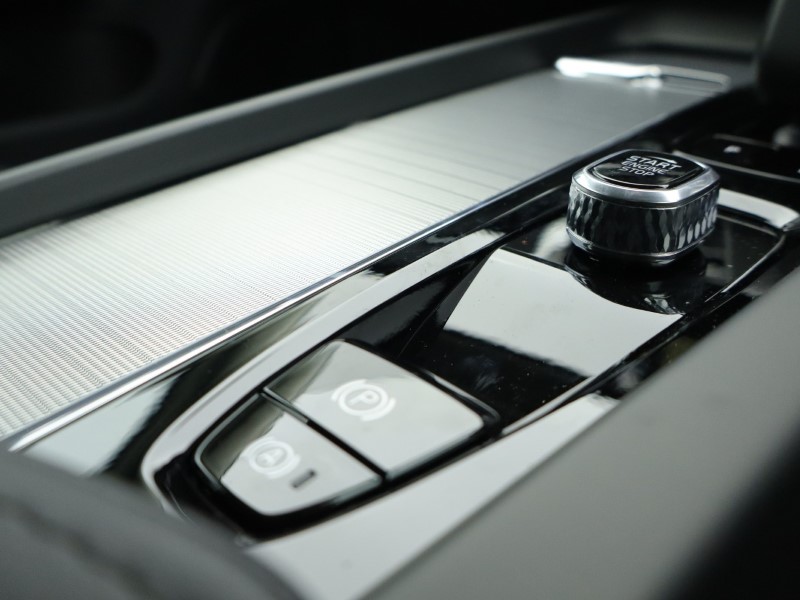 Used Volvo V60 2025 for sale - 76983943: Photo 61