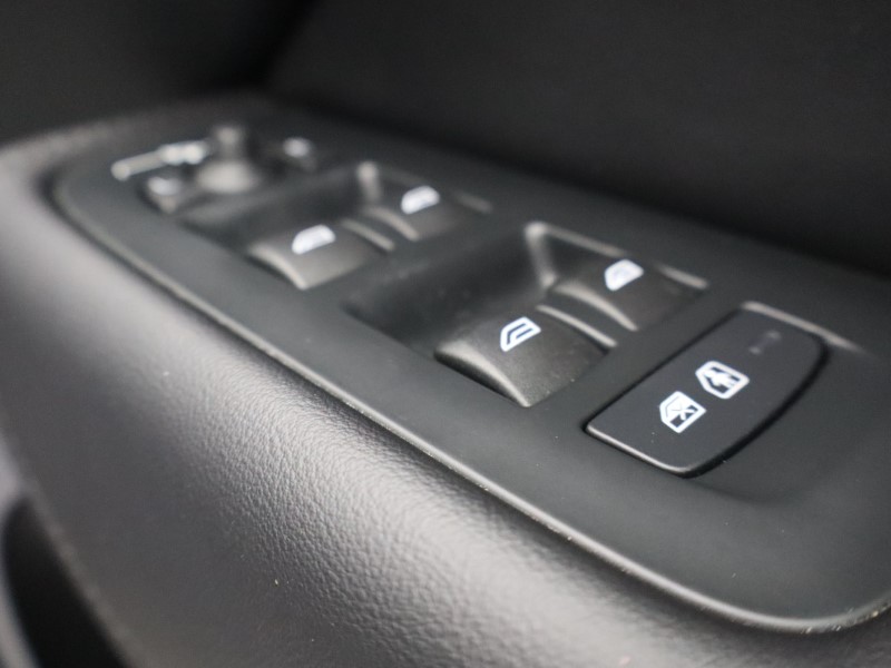 Used Volvo XC60 2022 for sale - 77210340: Photo 22