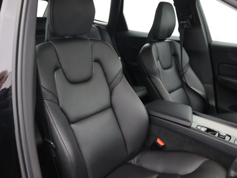 Used Volvo XC60 2022 for sale - 77210340: Photo 26