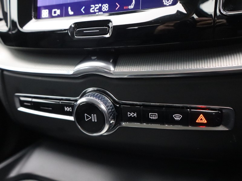 Used Volvo XC60 2022 for sale - 77210340: Photo 46