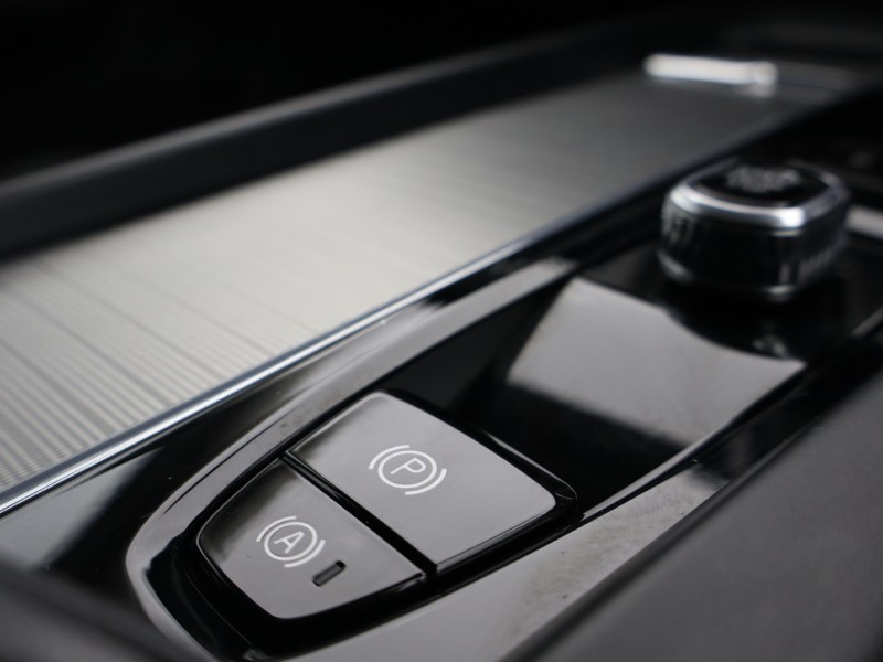 Used Volvo XC60 2022 for sale - 77210340: Photo 48