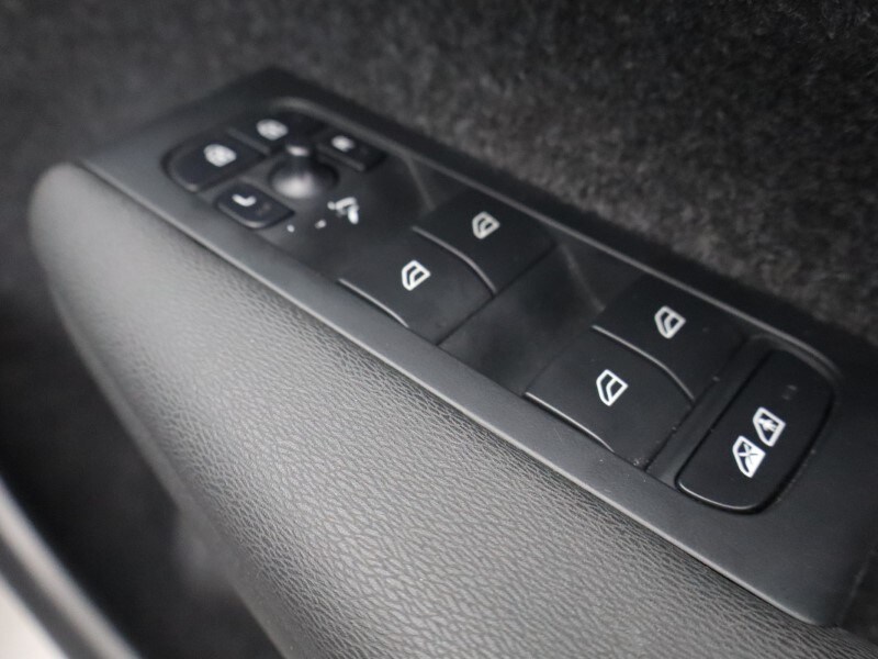 Used Volvo XC40 2024 for sale - 77001364: Photo 17