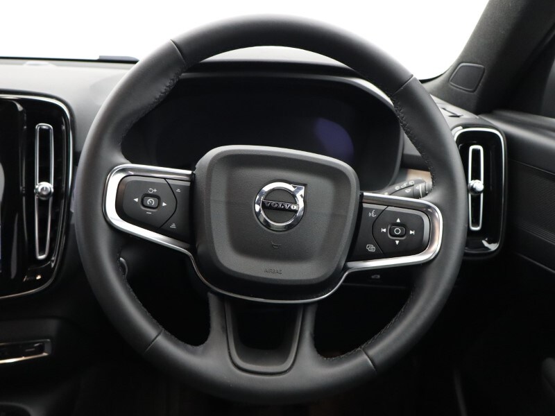 Used Volvo XC40 2024 for sale - 77001364: Photo 33