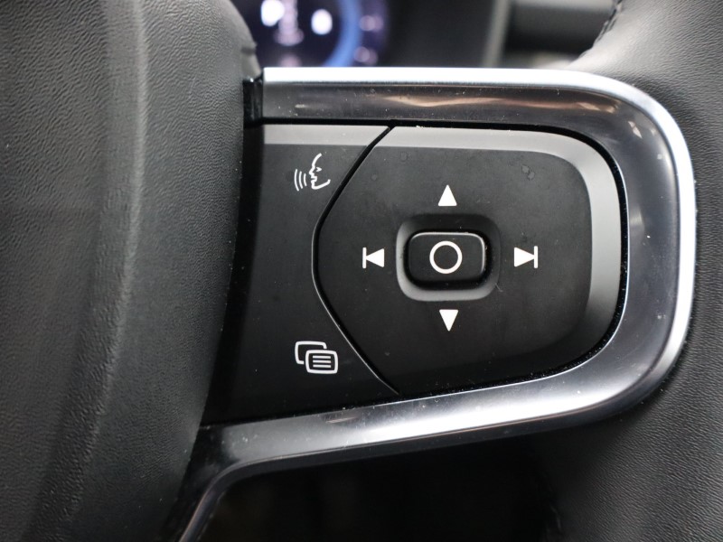 Used Volvo XC40 2024 for sale - 77001364: Photo 35