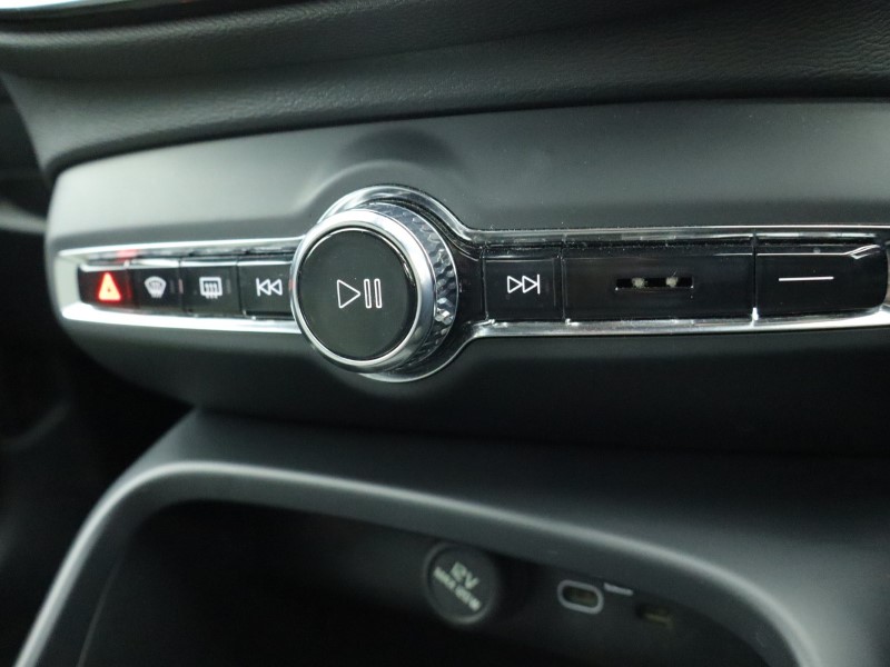 Used Volvo XC40 2024 for sale - 77001364: Photo 39