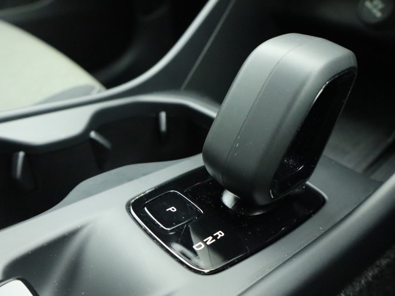 Used Volvo XC40 2024 for sale - 77001364: Photo 40