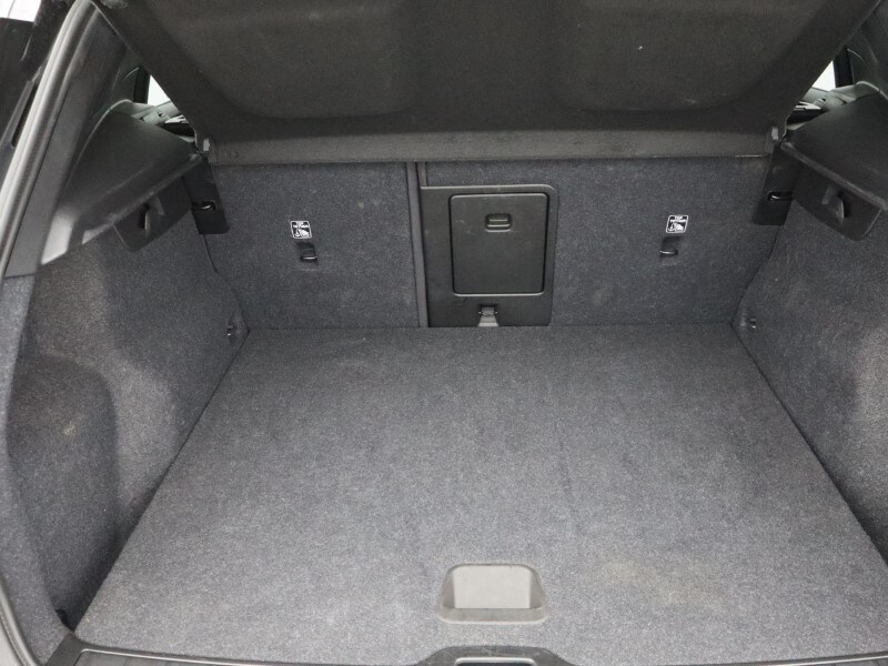 Used Volvo XC40 2024 for sale - 77001364: Photo 54