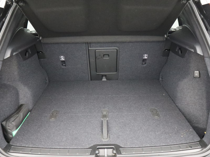 Used Volvo XC40 2025 for sale - 78212090: Photo 26