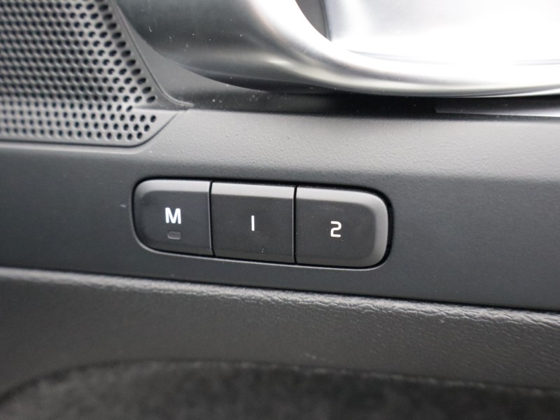 Used Volvo XC40 2025 for sale - 78212090: Photo 33